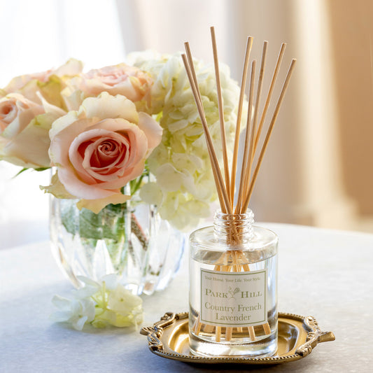 Showing the beautiful Country French Lavender diffuser.