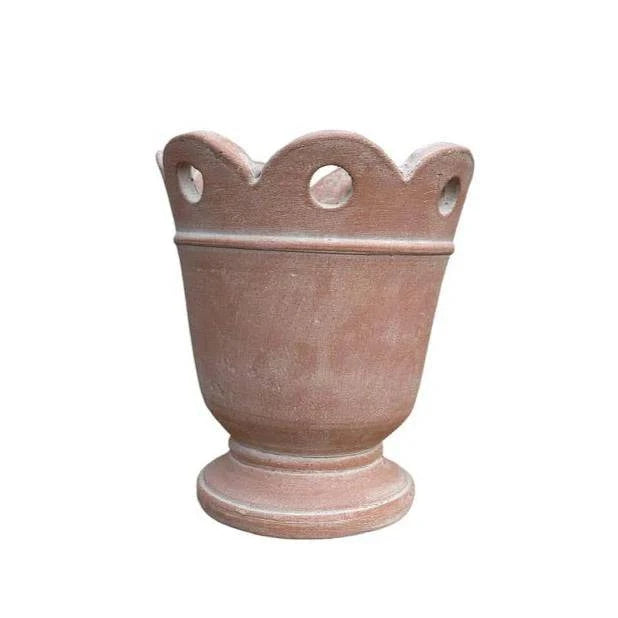 Small Court Pendu Cachepot in Natural