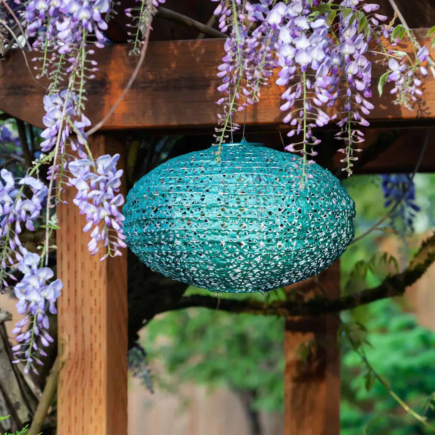 a day light picture of the Solar Stella Wagon punch lantern.
