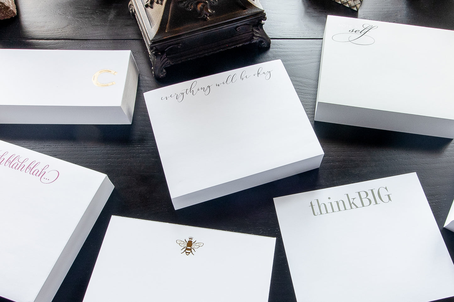 A picture showing 6 other styles of notepads .