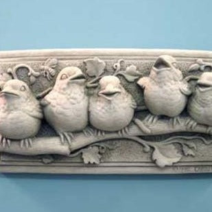 This is small picture of the Baby Bird Plaque.