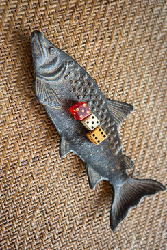 Cast Iron Fish Dish - Hidden Lake Garden Home