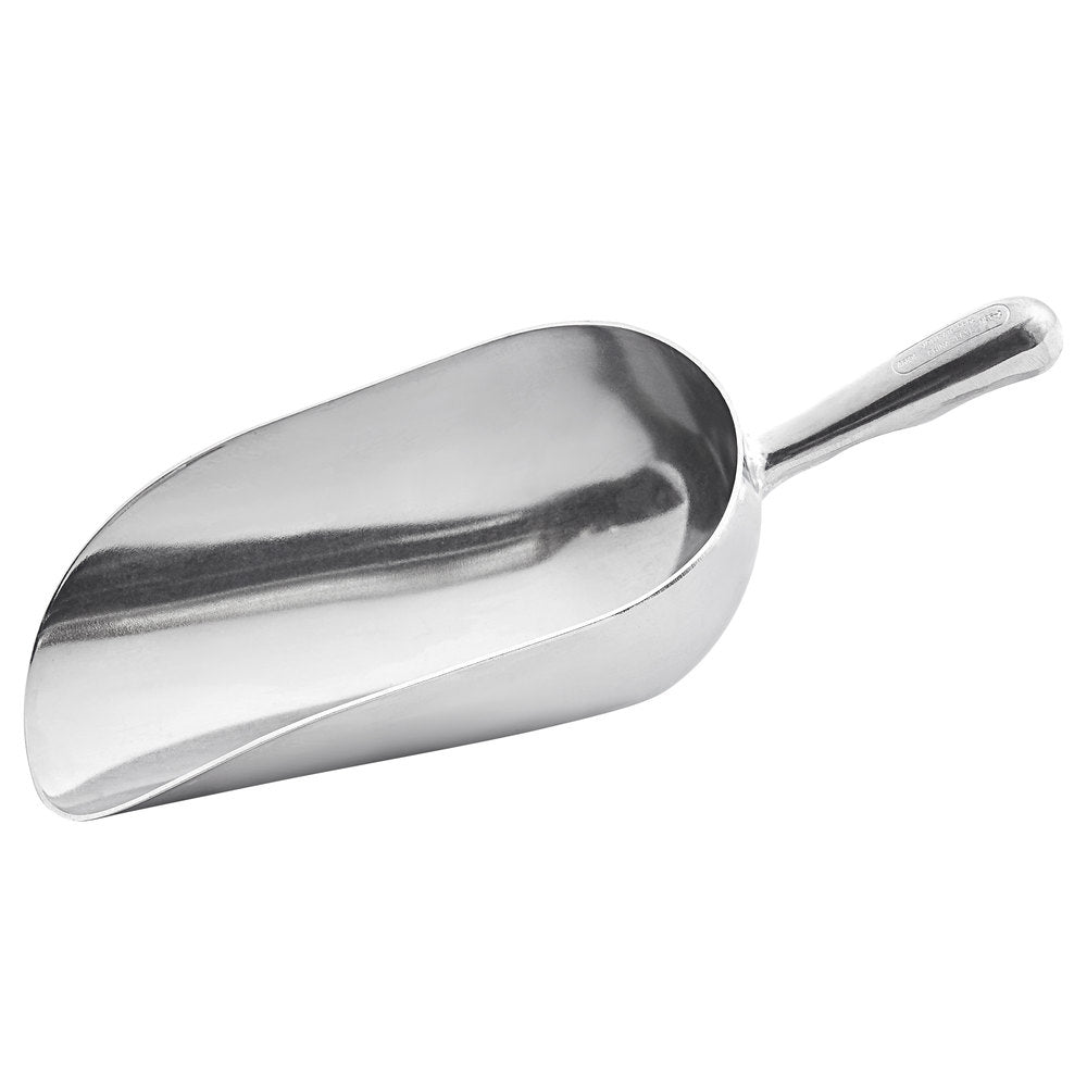 another view of the 85 oz Garden Aluminum Scoop